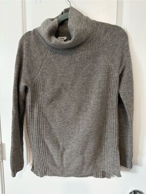 Vince Ribbed Turtle Neck Sweater
